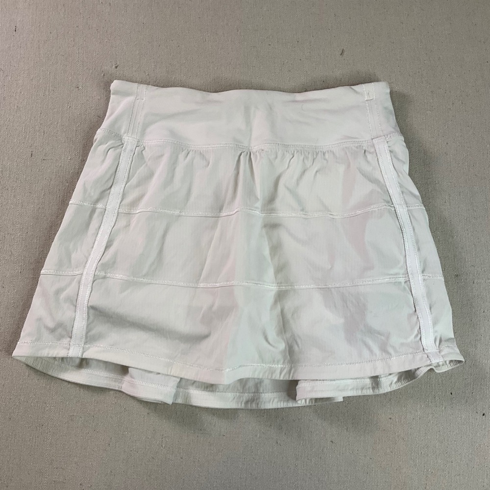 Lululemon White Athletic Skirt Size 2 Tall